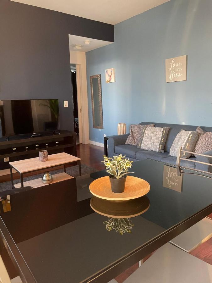 Stylish Apartment *